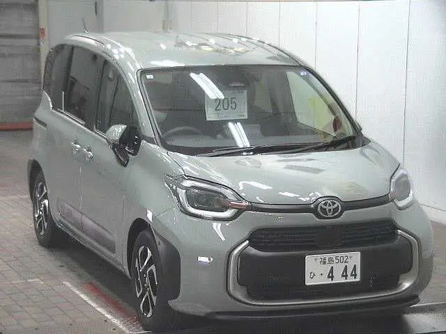 2026 Toyota Sienta Hybrid Z Other Van for sale, Japanese used car export | GULJI TRADERS