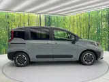 2026 Toyota Sienta Hybrid Z Green Van for sale, Japanese used car export - photo 6 of 24 | GULJI TRADERS