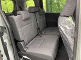2026 Toyota Sienta Hybrid Z Green Van for sale, Japanese used car export - photo 19 of 24 | GULJI TRADERS