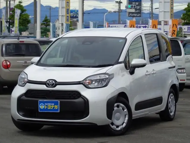 2026 Toyota Sienta Hybrid G 10.5 Full-segment Navigation Panorama E - photo 1 2026 Toyota Sienta Hybrid G 10.5 Full-segment Navigation Panorama E Pearl Van for sale, Japanese used car export - photo 1 of 24 | GULJI TRADERS