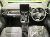 2026 Toyota Sienta Hybrid Z White Van for sale, Japanese used car export - photo 2 of 9 | GULJI TRADERS