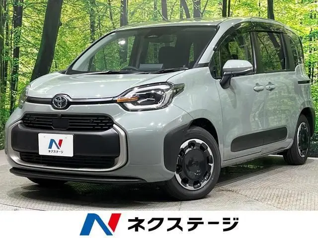 2026 Toyota Sienta Hybrid Z Green Van for sale, Japanese used car export | GULJI TRADERS