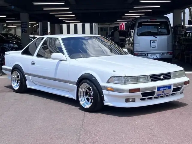 1988 Toyota Soarer 2.0GT-Twin Turbo L Genuine Aero White Color changed Coupe for sale, Japanese used car export | GULJI TRADERS