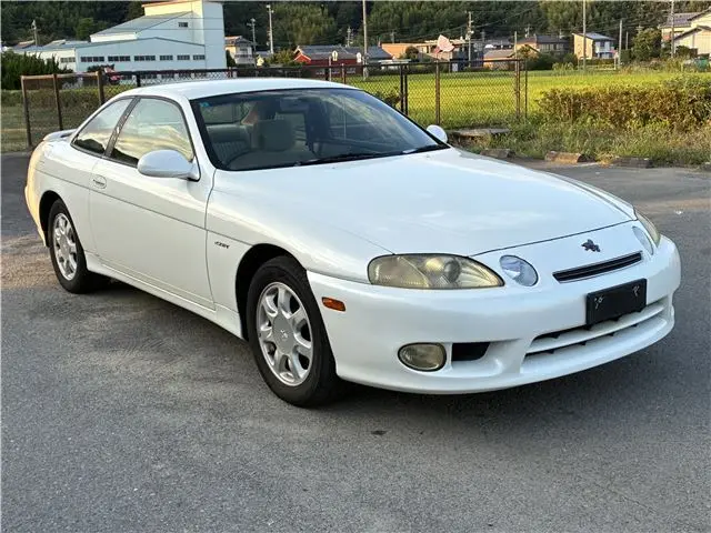 1998 Toyota Soarer 2.5GT-T Pearl Coupe for sale, Japanese used car export | GULJI TRADERS