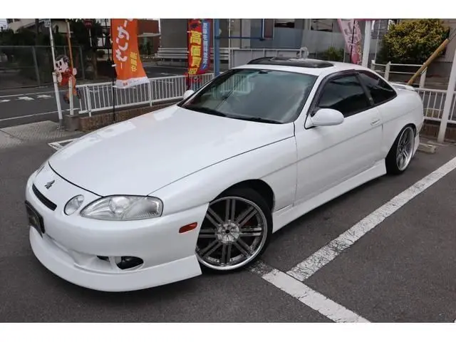 2000 Toyota Soarer GT-T L Package Pearl Coupe for sale, Japanese used car export | GULJI TRADERS