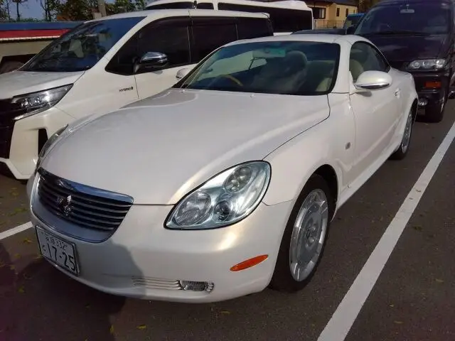 2001 Toyota Soarer 430SCV - photo 1 2001 Toyota Soarer 430SCV Pearl Coupe for sale, Japanese used car export - photo 1 of 5 | GULJI TRADERS