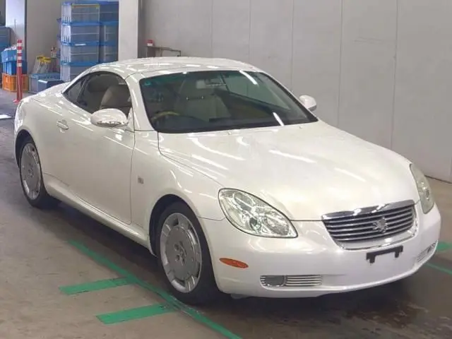 2002 Toyota Soarer 430SCV - photo 1 2002 Toyota Soarer 430SCV Pearl Coupe for sale, Japanese used car export - photo 1 of 5 | GULJI TRADERS