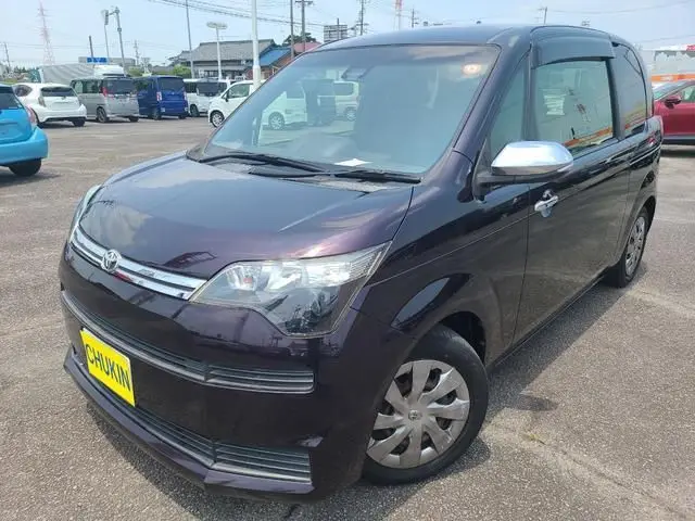 2016 Toyota Spade F Queen Purple Van for sale, Japanese used car export | GULJI TRADERS