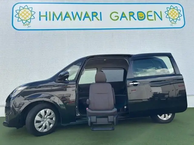 2016 Toyota Spade 1.5 X Welcab Passenger Seat Lift Black Van for sale, Japanese used car export | GULJI TRADERS