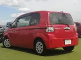 2016 Toyota Spade 1.5 G Red Van for sale, Japanese used car export - photo 4 of 9 | GULJI TRADERS