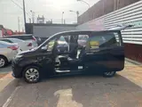2017 Toyota Spade 1.5 F Queen II ☆Late Model☆ Safety Sense☆ Black Van for sale, Japanese used car export - photo 16 of 73 | GULJI TRADERS