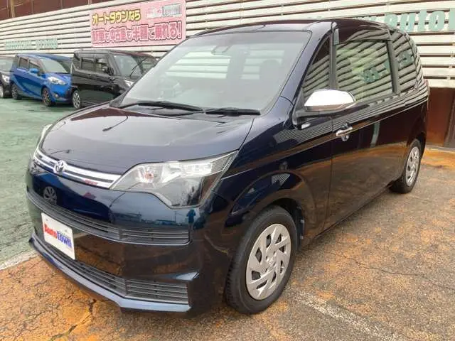 2017 Toyota Spade 1.5 F Queen II ☆Late Model☆ Safety Sense ☆ Blue Van for sale, Japanese used car export | GULJI TRADERS