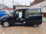 2017 Toyota Spade 1.5 F Queen II ☆Late Model☆ Safety Sense ☆ Blue Van for sale, Japanese used car export - photo 16 of 74 | GULJI TRADERS