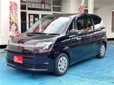 2017 Toyota Spade F★One Owner, Dealer Navi, Smart Key, Safety Sense Purple Van for sale, Japanese used car export - photo 14 of 66 | GULJI TRADERS
