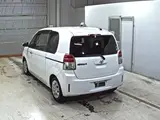 2017 Toyota Spade F Smart Entry Package Pearl Van for sale, Japanese used car export - photo 4 of 5 | GULJI TRADERS