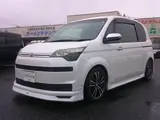 2017 Toyota Spade F Queen Smart Entry P Pearl Van for sale, Japanese used car export - photo 1 of 30 | GULJI TRADERS