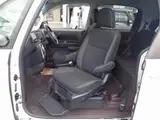 2017 Toyota Spade 1.5 F Welcab Passenger Seat Lift-Up Seat Pearl Van for sale, Japanese used car export - photo 8 of 22 | GULJI TRADERS