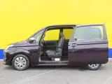 2018 Toyota Spade F Queen 3 Other Van for sale, Japanese used car export - photo 4 of 23 | GULJI TRADERS