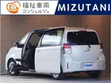 2019 Toyota Spade 1.5 F Welcab Passenger Seat Lift-Up Seat Pearl Van for sale, Japanese used car export - photo 1 of 24 | GULJI TRADERS