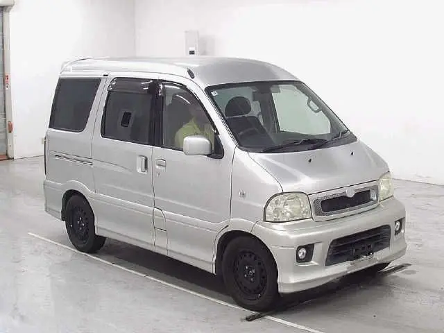 2002 Toyota Sparky X S-PG High Roof Silver Sedan for sale, Japanese used car export - photo 1 of 9 | GULJI TRADERS