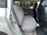 2003 Toyota Succeed Wagon TXG package Silver Van for sale, Japanese used car export - photo 12 of 56 | GULJI TRADERS