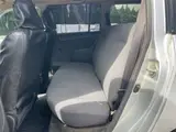 2003 Toyota Succeed Wagon TXG package Silver Van for sale, Japanese used car export - photo 14 of 56 | GULJI TRADERS