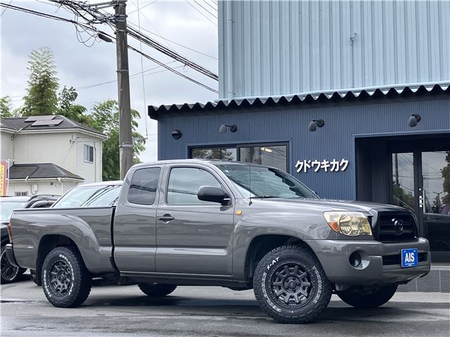 2010 Toyota Tacoma Base - photo 1 2010 Toyota Tacoma Base Gray Truck for sale, Japanese used car export | GULJI TRADERS