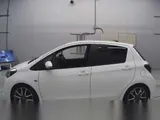 2014 Toyota Vitz White Sedan for sale, Japanese used car export - photo 5 of 31 | GULJI TRADERS