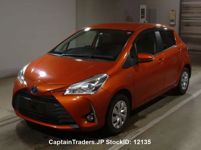2017 Toyota Vitz - photo 1 2017 Toyota Vitz Orange Sedan for sale, Japanese used car export | GULJI TRADERS