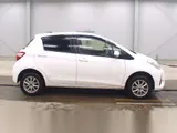 2019 Toyota Vitz F Package White Sedan for sale, Japanese used car export - photo 4 of 12 | GULJI TRADERS