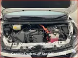 2017 Toyota Voxy Pearl white Van for sale, Japanese used car export - photo 21 of 39 | GULJI TRADERS