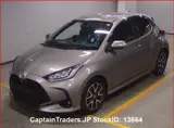 2020 Toyota Yaris BEIGE Sedan for sale, Japanese used car export - photo 4 of 33 | GULJI TRADERS