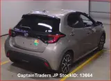 2020 Toyota Yaris BEIGE Sedan for sale, Japanese used car export - photo 5 of 33 | GULJI TRADERS