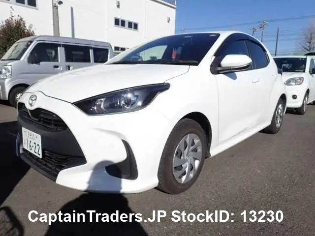 2020 Toyota Yaris - photo 1 2020 Toyota Yaris White Sedan for sale, Japanese used car export | GULJI TRADERS