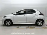2021 Toyota Yaris Silver Sedan for sale, Japanese used car export - photo 5 of 13 | GULJI TRADERS