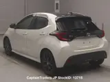 2021 Toyota Yaris PEARL 2 Sedan for sale, Japanese used car export - photo 5 of 21 | GULJI TRADERS
