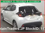 2021 Toyota Yaris Pearl white Sedan for sale, Japanese used car export - photo 3 of 10 | GULJI TRADERS