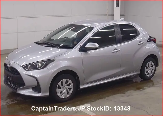 2023 Toyota Yaris Silver Sedan for sale, Japanese used car export | GULJI TRADERS