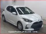 2023 Toyota Yaris Pearl Sedan for sale, Japanese used car export - photo 2 of 16 | GULJI TRADERS