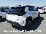 2022 Toyota Yaris Cross Pearl SUV for sale, Japanese used car export - photo 12 of 19 | GULJI TRADERS
