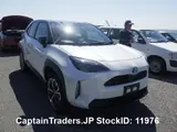 2022 Toyota Yaris Cross Pearl SUV for sale, Japanese used car export - photo 13 of 19 | GULJI TRADERS