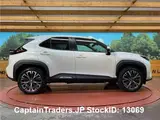 2022 Toyota Yaris Cross Pearl white SUV for sale, Japanese used car export - photo 4 of 46 | GULJI TRADERS