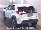 2023 Toyota Yaris Cross Pearl SUV for sale, Japanese used car export - photo 3 of 23 | GULJI TRADERS