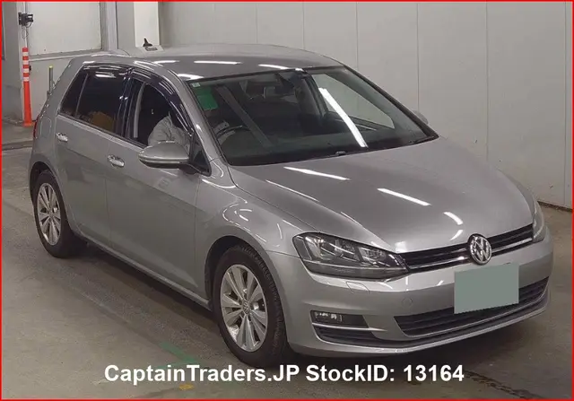2016 Volks Golf - photo 1 2016 Volks Golf Silver Sedan for sale, Japanese used car export | GULJI TRADERS
