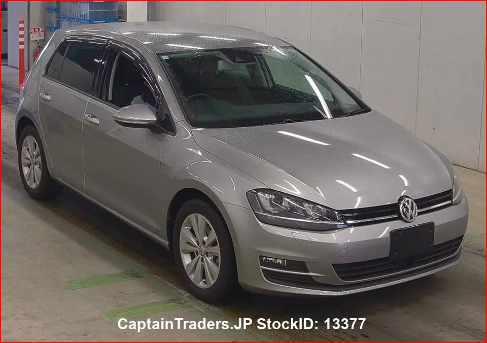 2016 Volks Golf - photo 1 2016 Volks Golf Silver Sedan for sale, Japanese used car export - photo 1 of 7 | GULJI TRADERS