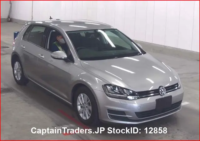 2017 Volks Golf - photo 1 2017 Volks Golf Silver Sedan for sale, Japanese used car export | GULJI TRADERS