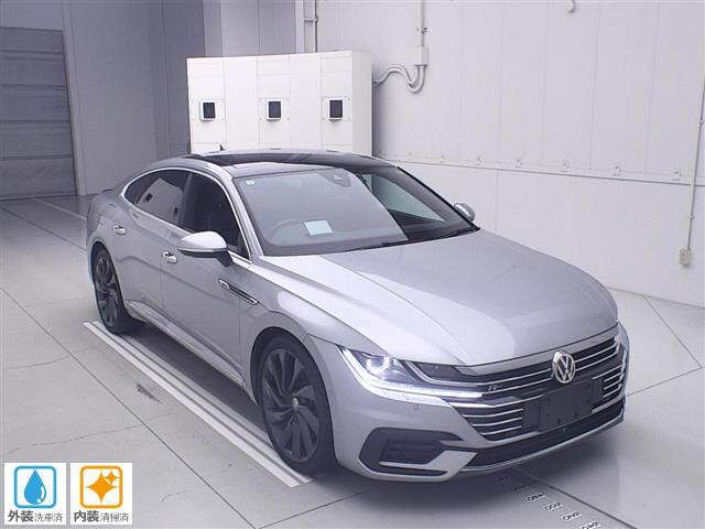 2017 Volkswagen Arteon Arteon STI 4Motion R-Line 4WD Gray Sedan for sale, Japanese used car export - photo 1 of 11 | GULJI TRADERS