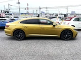 2017 Volkswagen Arteon R-Line 4MOTION Advan Yellow Sedan for sale, Japanese used car export - photo 4 of 9 | GULJI TRADERS