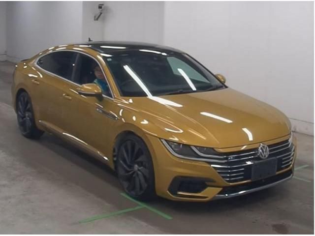 2017 Volkswagen Arteon TSI 4Motion R-Line Adapter - photo 1 2017 Volkswagen Arteon TSI 4Motion R-Line Adapter Yellow Sedan for sale, Japanese used car export | GULJI TRADERS