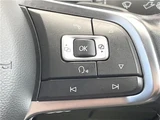 2018 Volkswagen Arteon TSI 4Motion R-Line Advance Pearl Sedan for sale, Japanese used car export - photo 22 of 30 | GULJI TRADERS